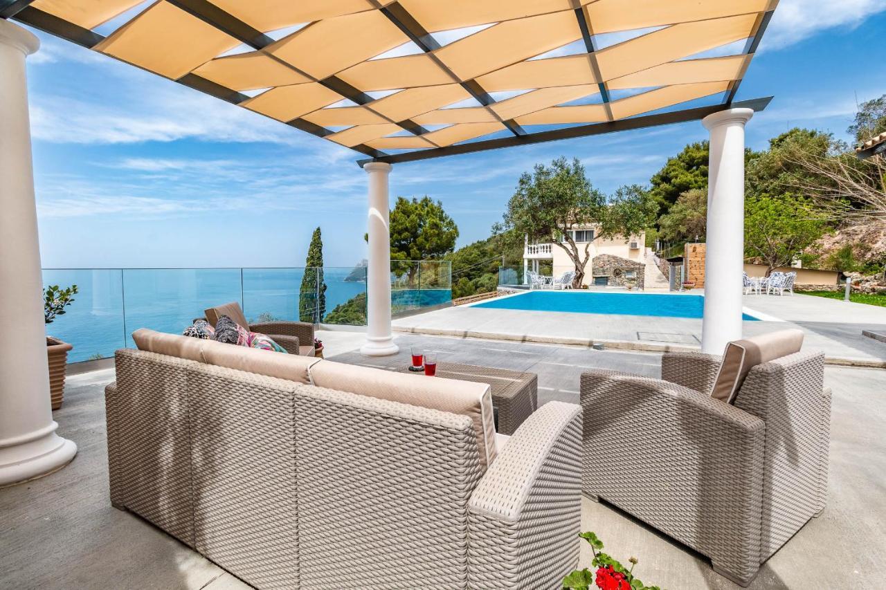Ocean View - Luxury Villa Nefeli Kontogialos Dış mekan fotoğraf