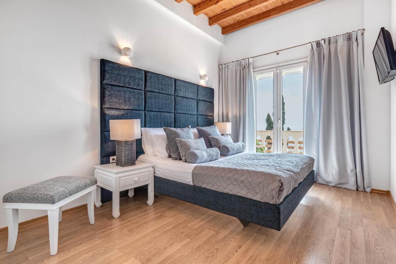 Ocean View - Luxury Villa Nefeli Kontogialos Dış mekan fotoğraf